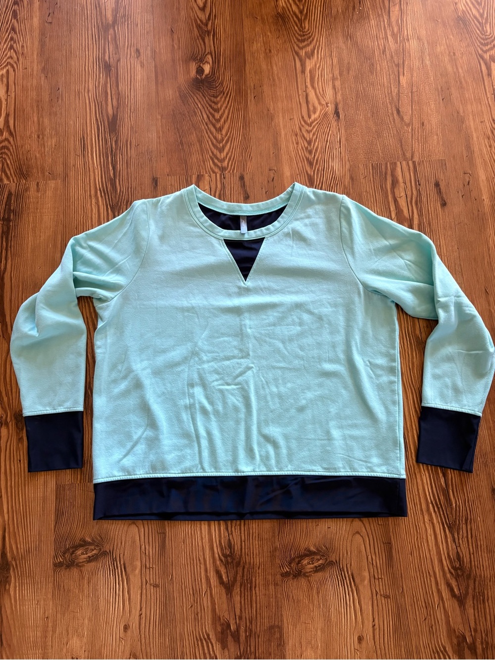 mta sport long sleeve sweatshirt lightweight mint teal navy blue size XL